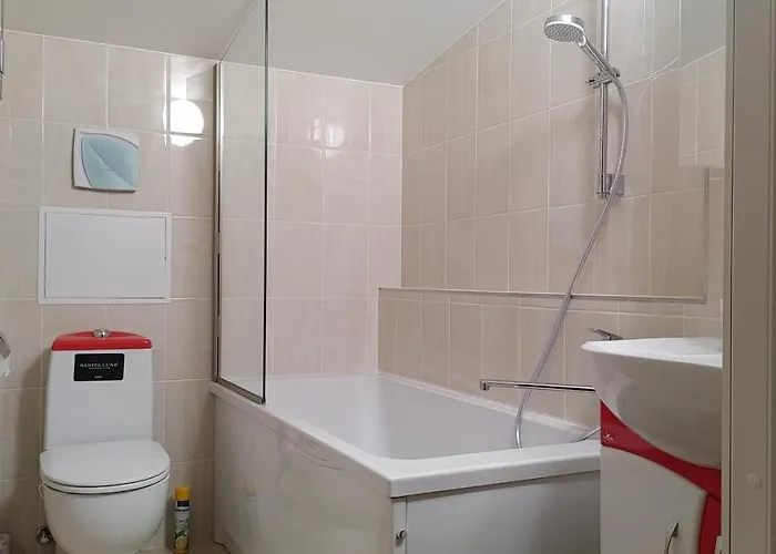 Apartman M/s Factory