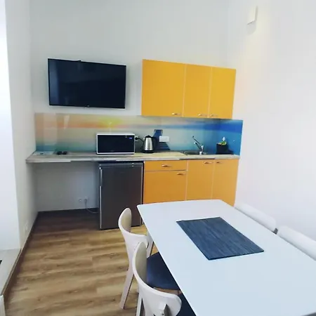 Apartman M/s Factory